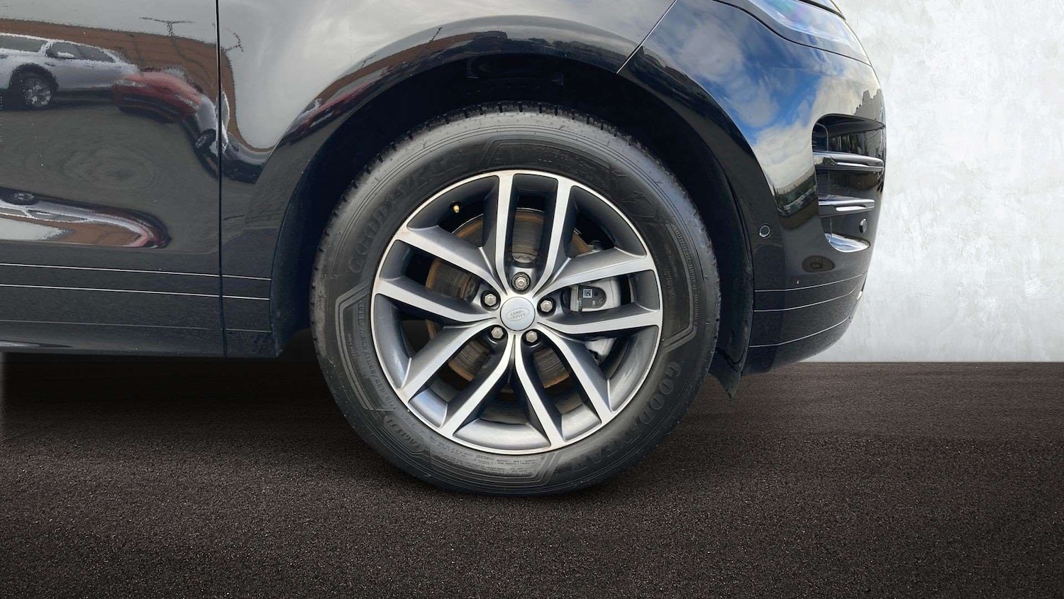 Used Land Rover Range Rover Evoque 2025 for sale - 76460024: Photo 8