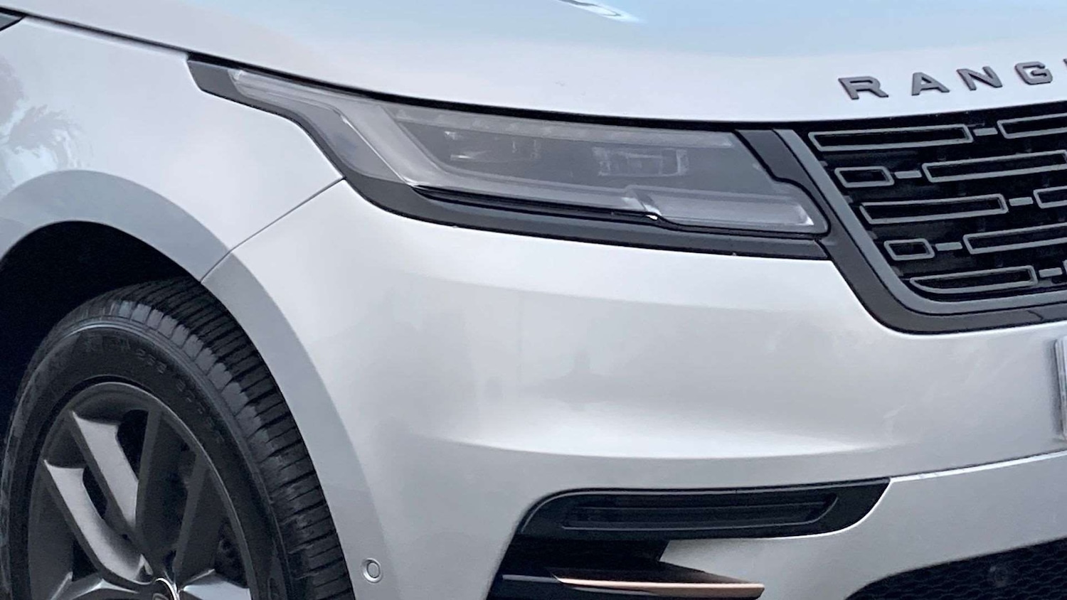 Used Land Rover Range Rover Velar 2023 for sale - 76460379: Photo 17