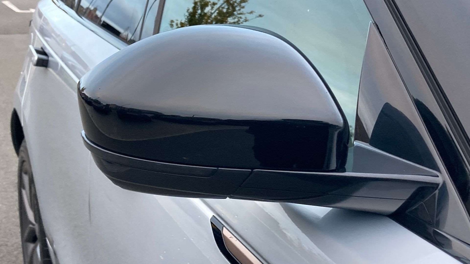 Used Land Rover Range Rover Velar 2023 for sale - 76460379: Photo 33