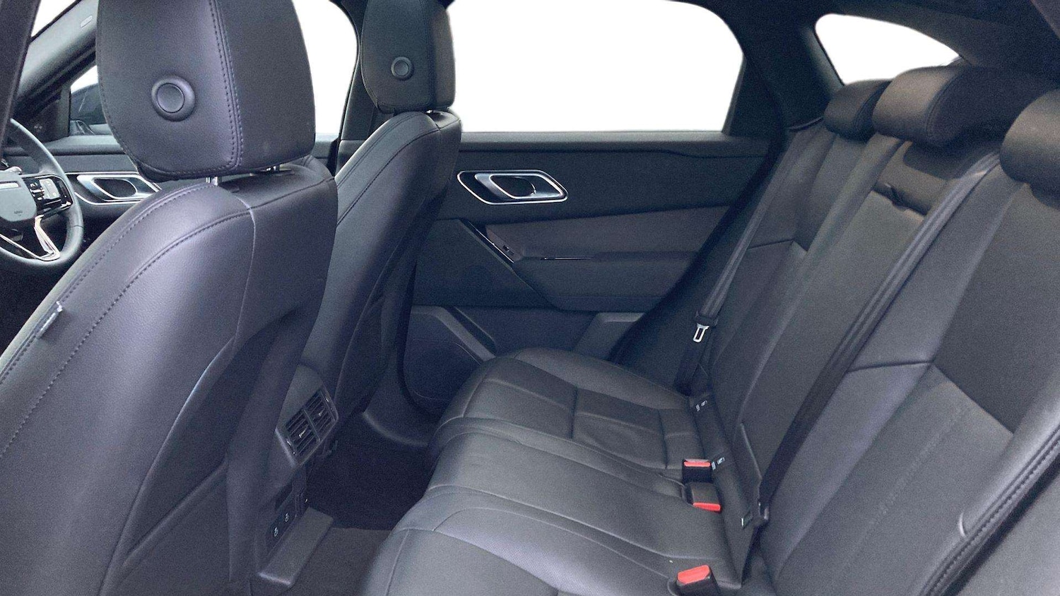 Used Land Rover Range Rover Velar 2023 for sale - 76460379: Photo 4