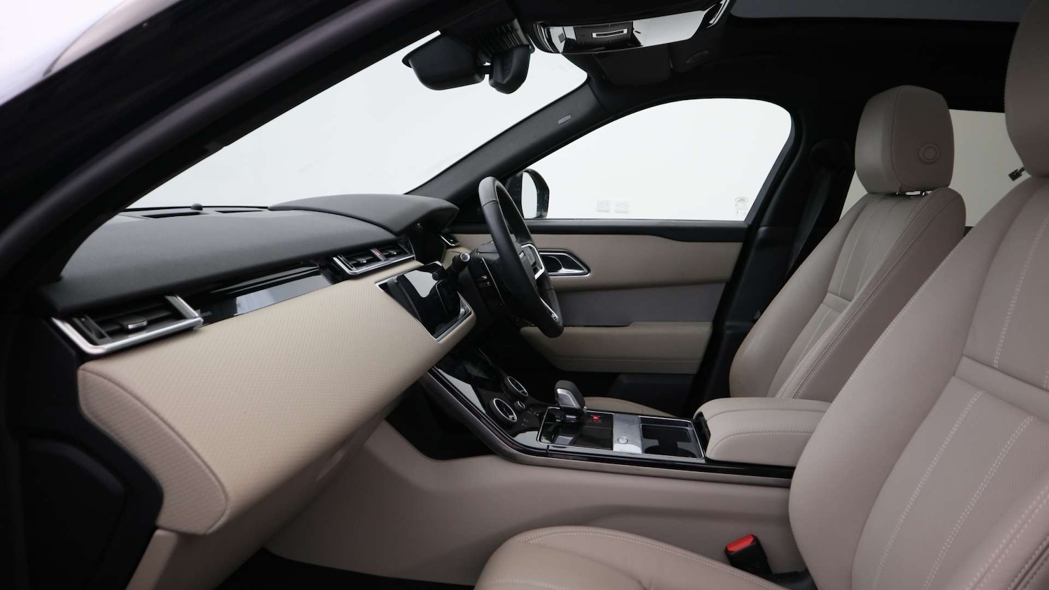 Used Land Rover Range Rover Velar 2023 for sale - 77472603: Photo 3