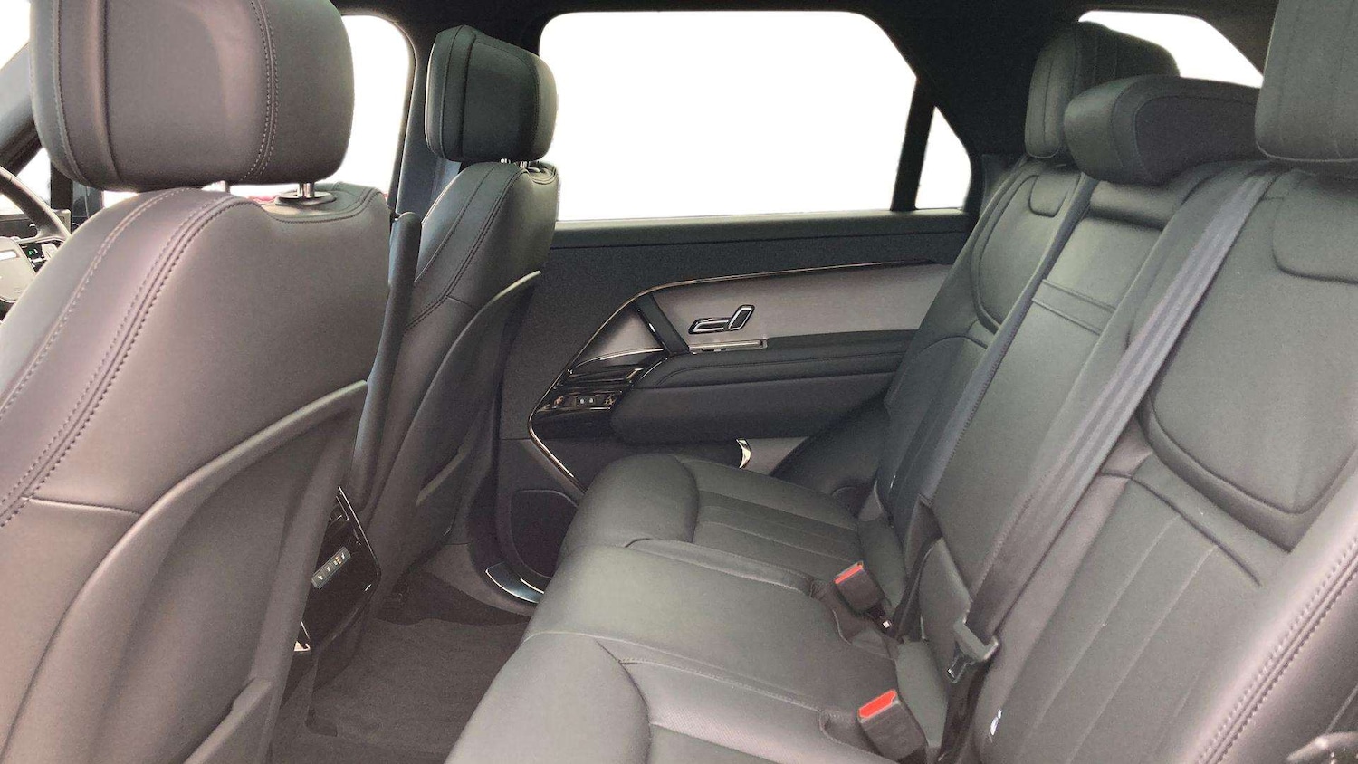 Used Land Rover Range Rover Sport 2025 for sale - 76827592: Photo 4