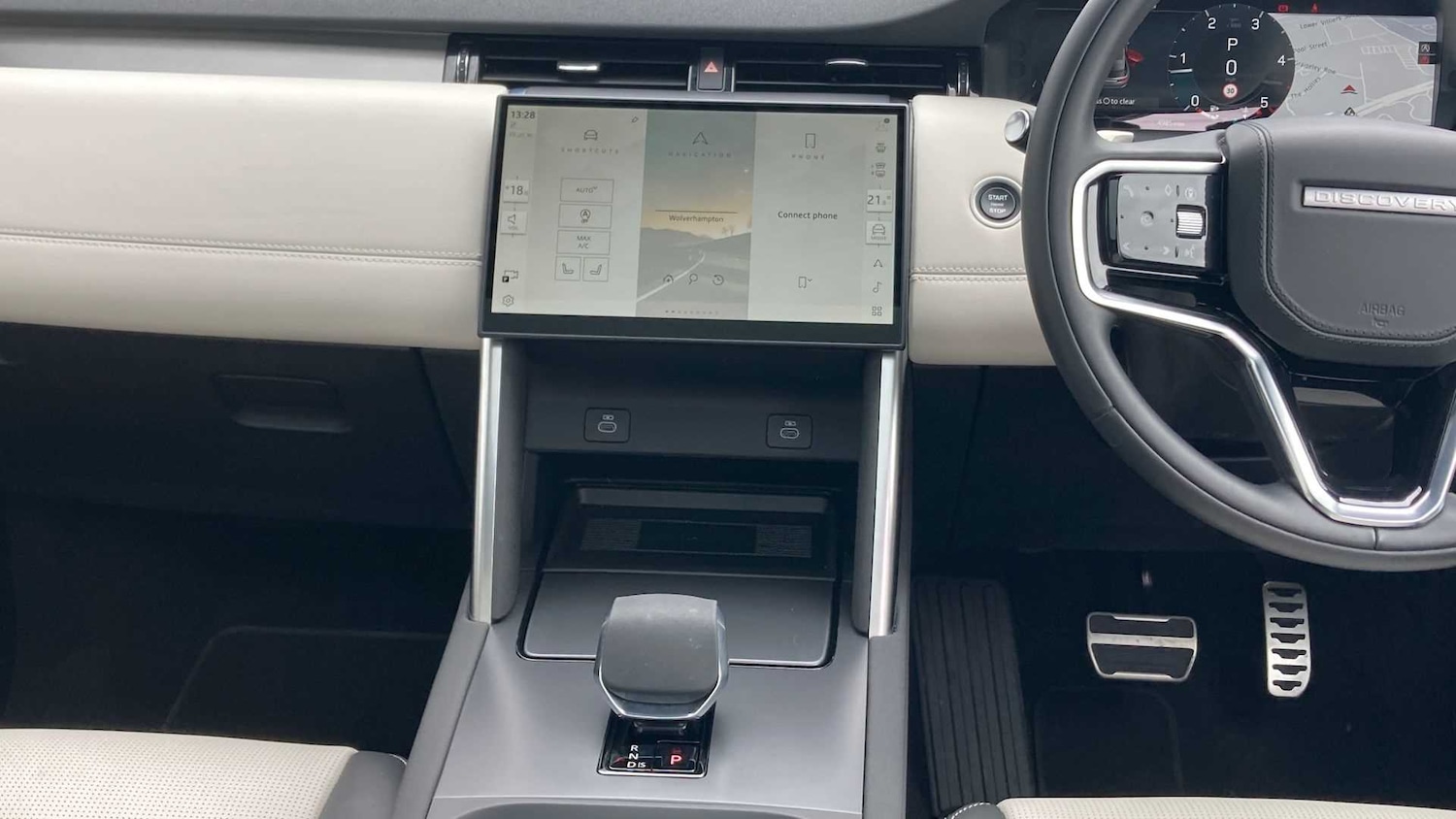 Used Land Rover Discovery Sport 2025 for sale - 76459883: Photo 14