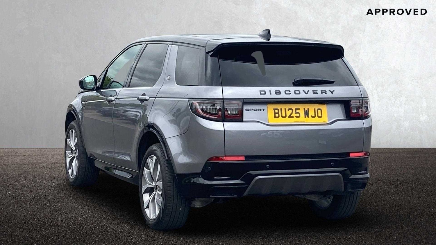 Used Land Rover Discovery Sport 2025 for sale - 76459883: Photo 2