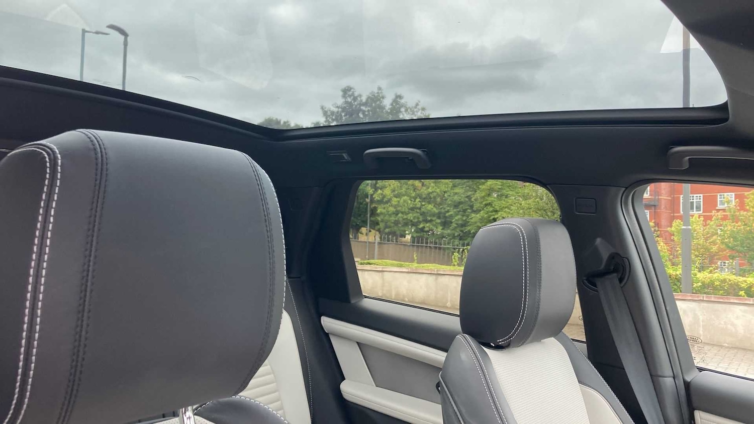 Used Land Rover Discovery Sport 2025 for sale - 76459883: Photo 21