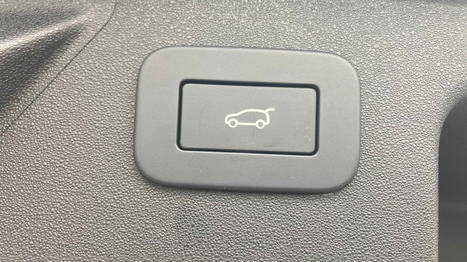 Used Land Rover Discovery Sport 2025 for sale - 76459883: Photo 32