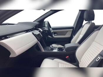 Used Land Rover Discovery Sport 2025 for sale - 76459883: Photo