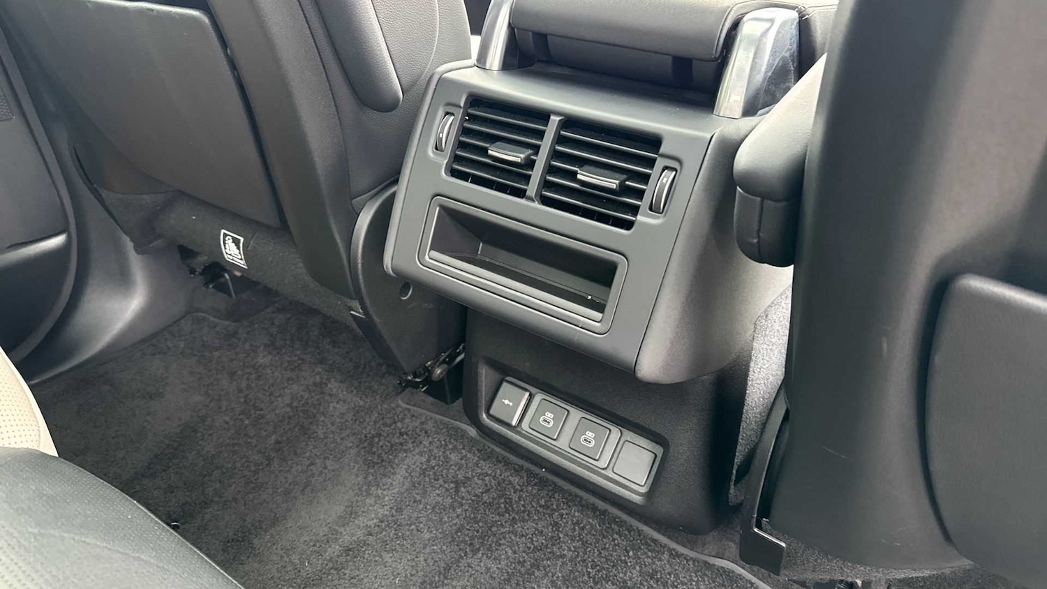 Used Land Rover Discovery 2022 for sale - 76459827: Photo 18