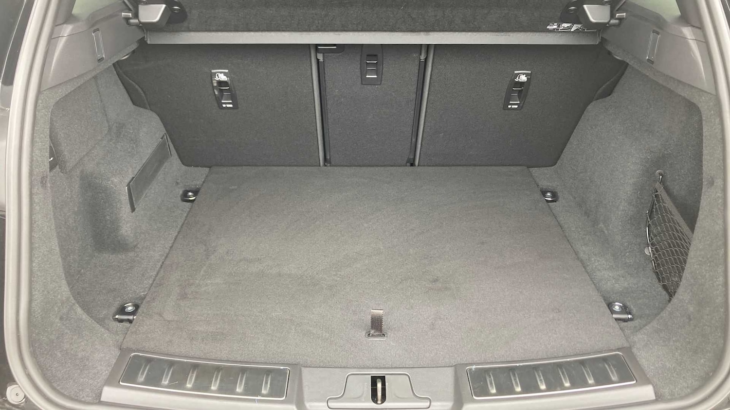 Used Land Rover Range Rover Evoque 2025 for sale - 76459889: Photo 10