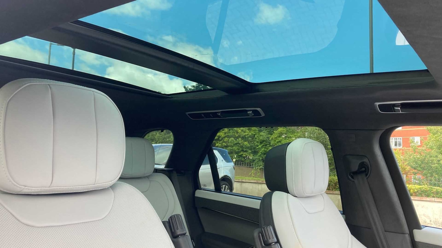 Used Land Rover Range Rover Sport 2025 for sale - 76460422: Photo 21