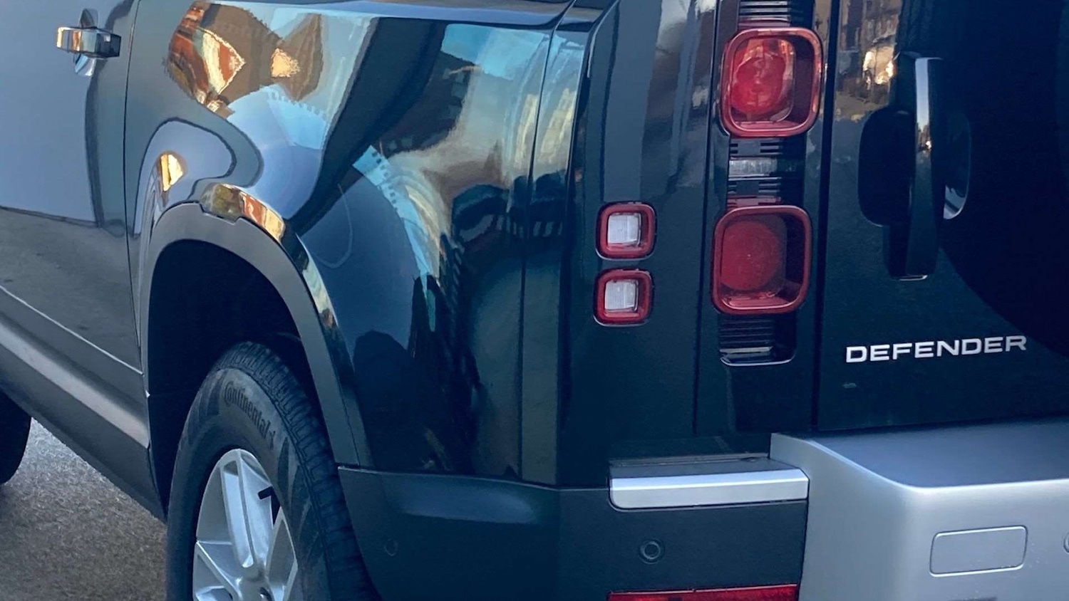 Used Land Rover Defender 90 2025 for sale - 76943476: Photo 19