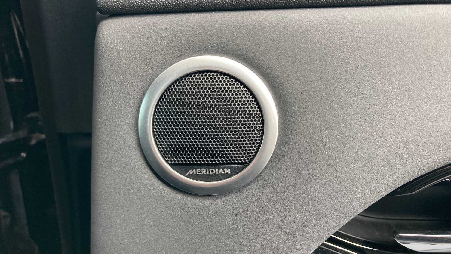 Used Land Rover Range Rover Evoque 2024 for sale - 76460137: Photo 34