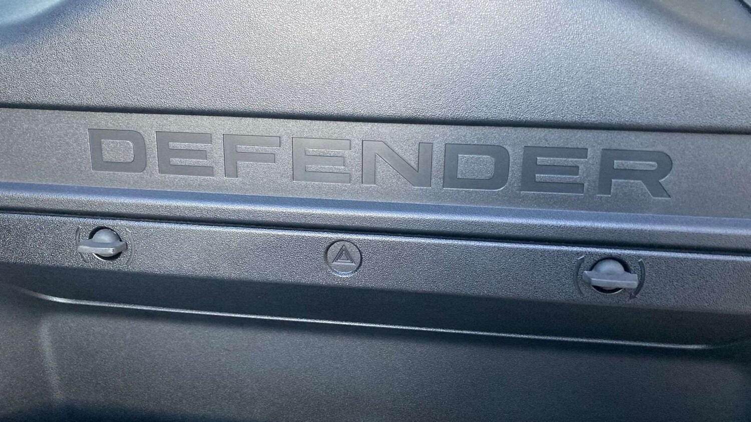 Used Land Rover Defender 2025 for sale - 77842438: Photo 21