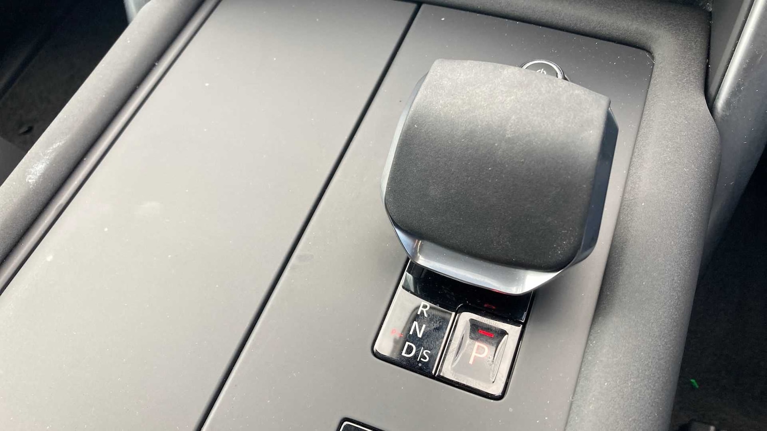 Used Land Rover Discovery 2025 for sale - 76460186: Photo 13