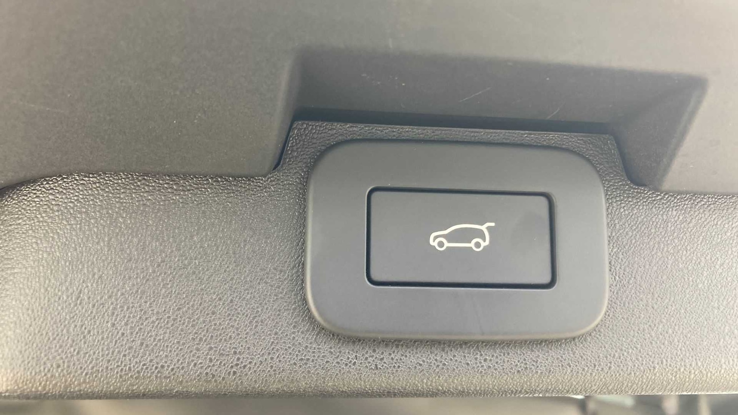 Used Land Rover Discovery 2025 for sale - 76460186: Photo 29