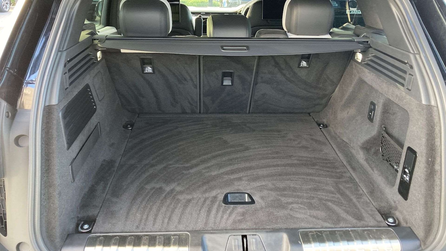 Used Land Rover Range Rover Sport 2024 for sale - 76460450: Photo 10