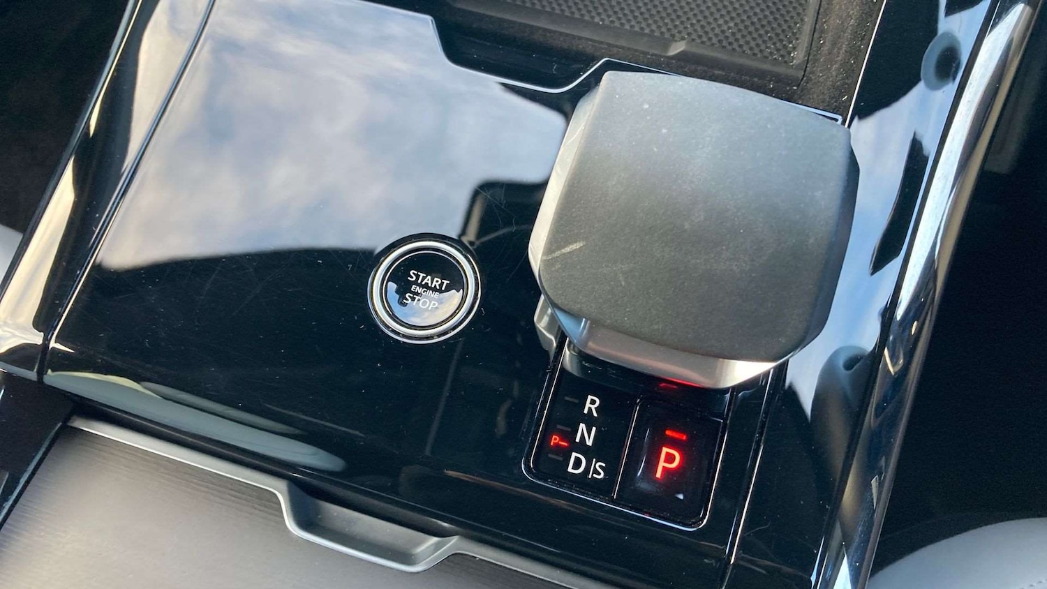 Used Land Rover Range Rover Sport 2024 for sale - 76460450: Photo 13