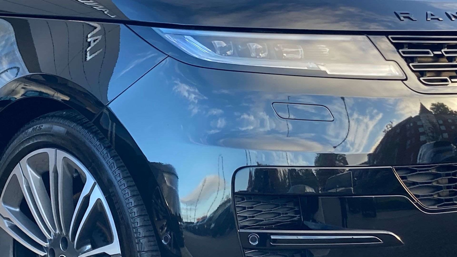 Used Land Rover Range Rover Sport 2024 for sale - 76460450: Photo 17