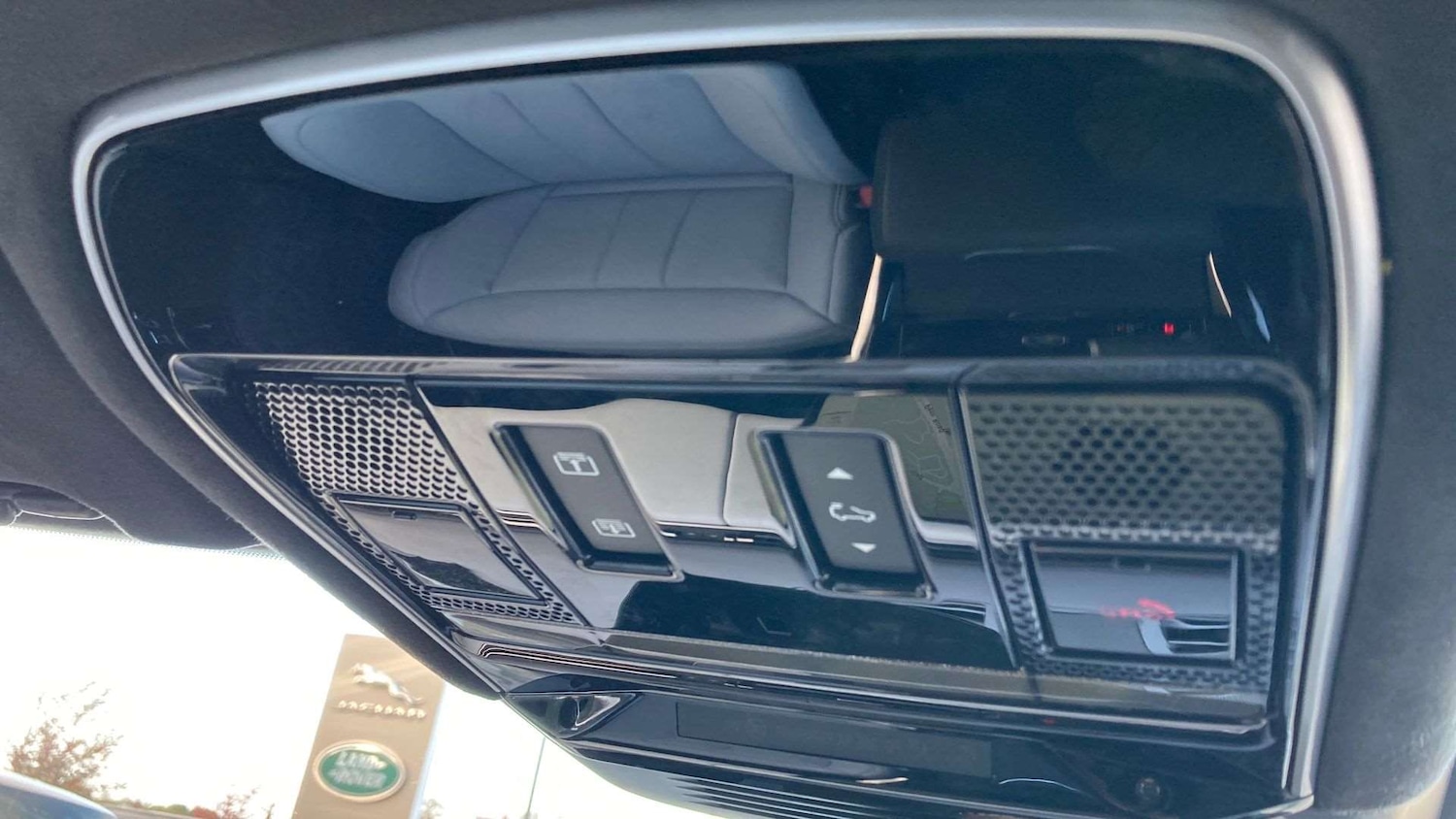 Used Land Rover Range Rover Sport 2024 for sale - 76460450: Photo 23