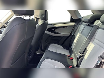 Used Land Rover Range Rover Evoque 2025 for sale - 79545009: Photo