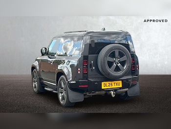 Used Land Rover Defender 2025 for sale - 79390915: Photo