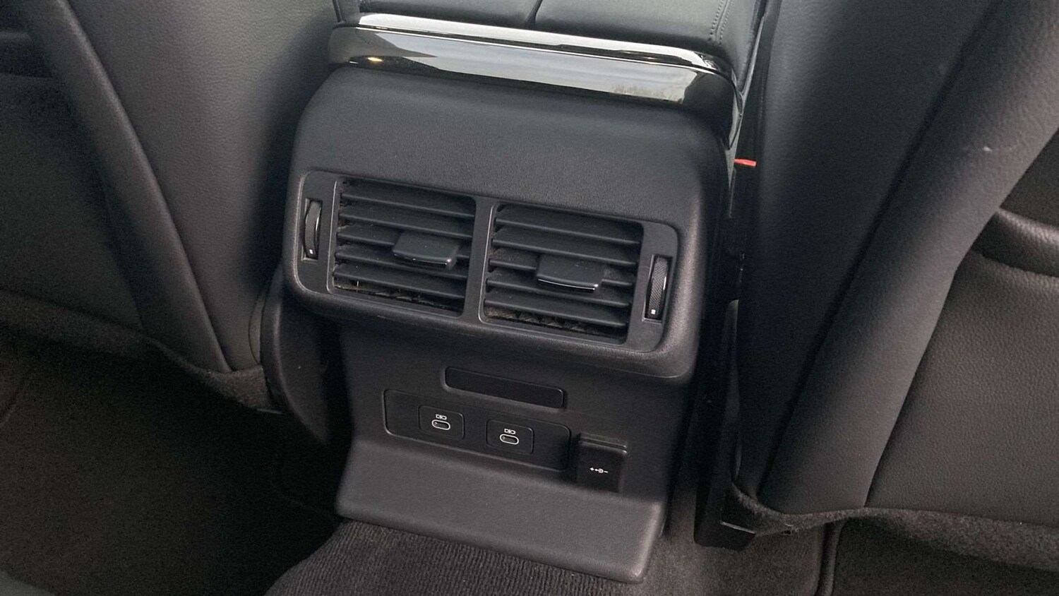 Used Land Rover Range Rover Velar 2023 for sale - 77083159: Photo 18