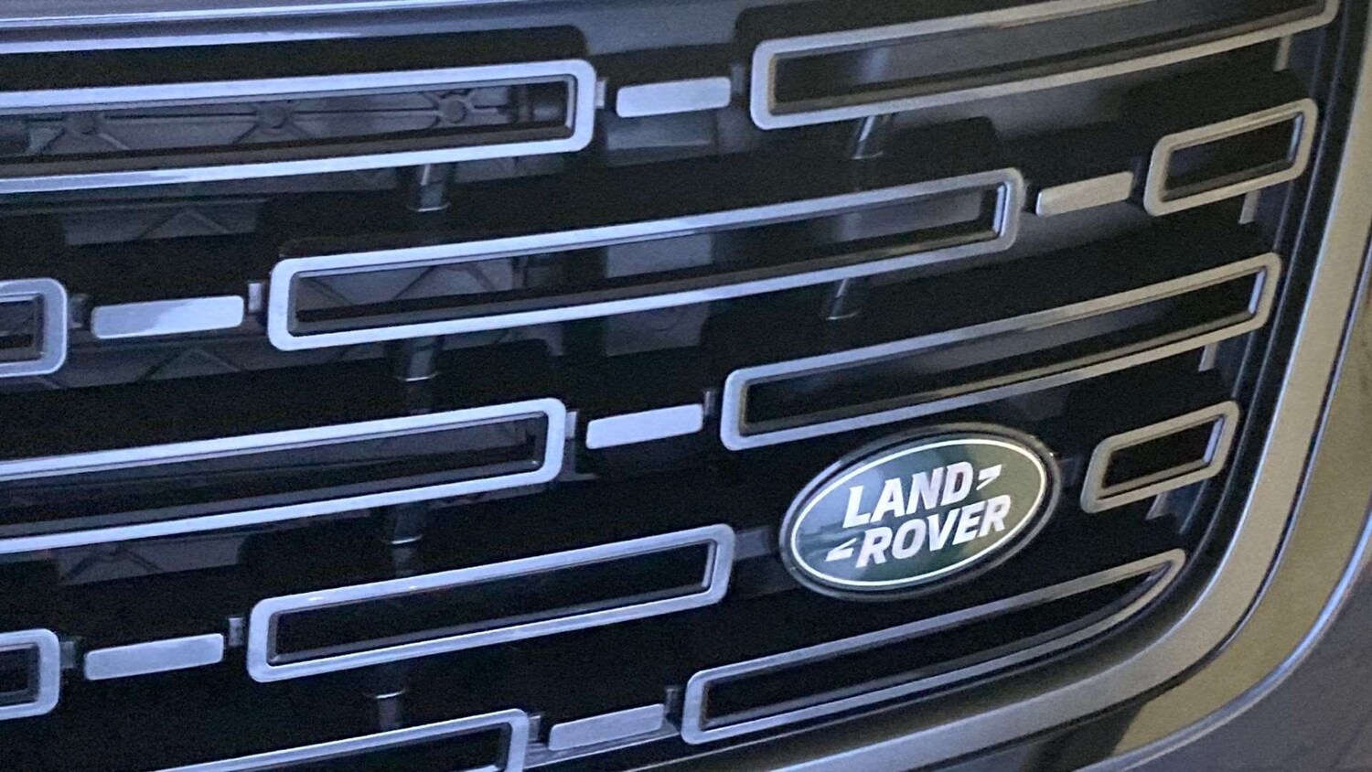 Used Land Rover Range Rover Velar 2023 for sale - 77083159: Photo 30