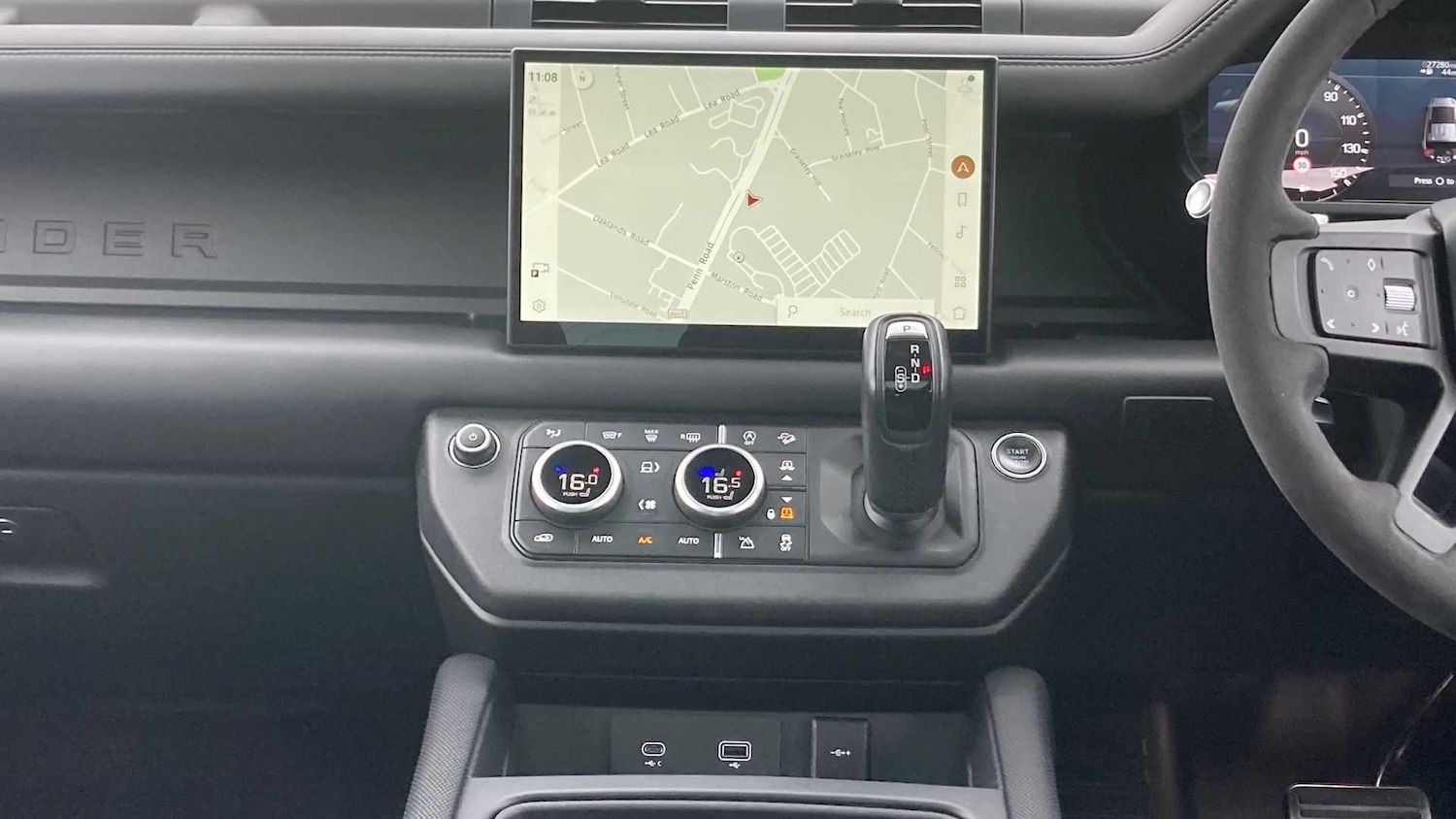 Used Land Rover Defender 2021 for sale - 76460492: Photo 14