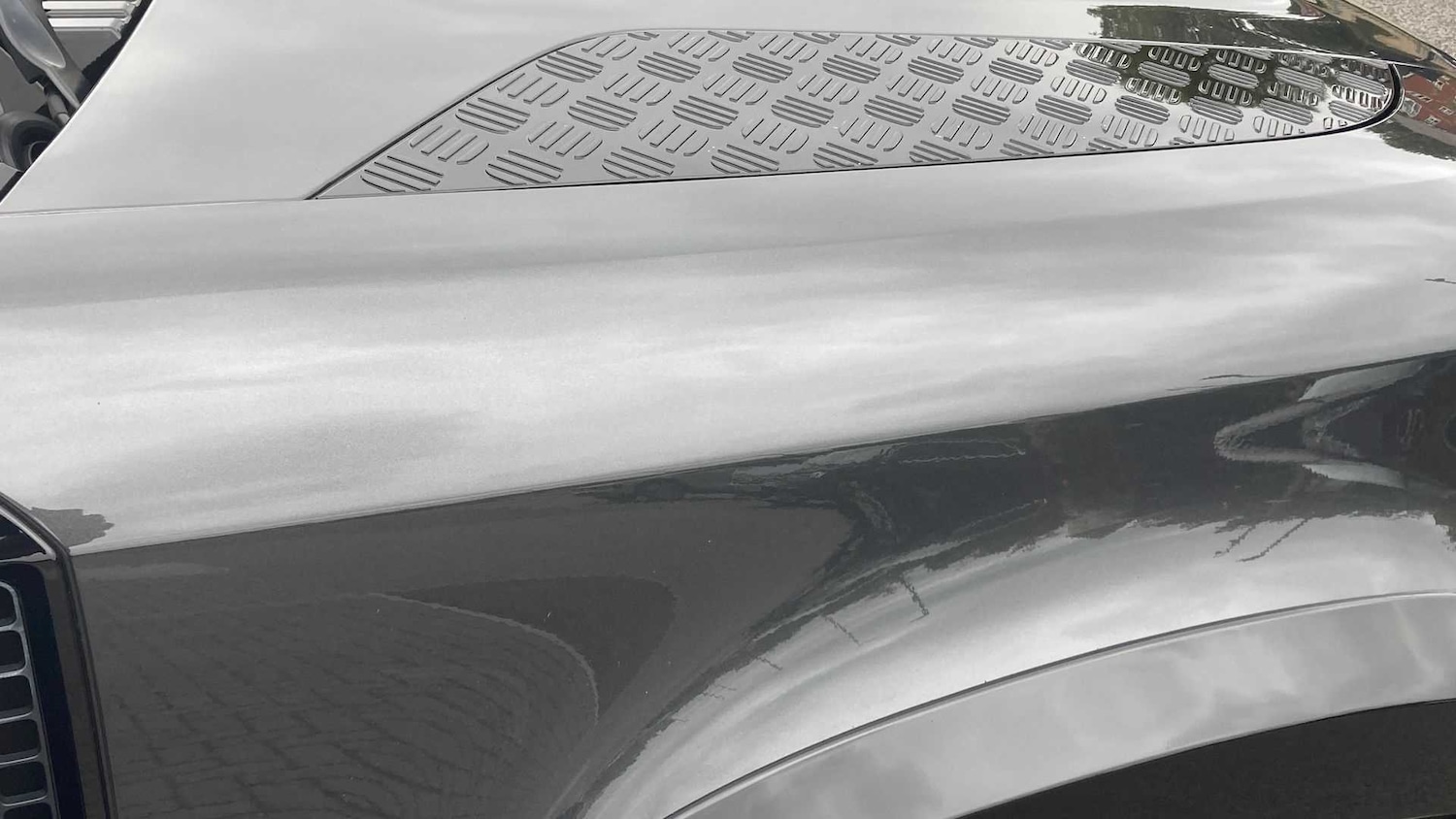 Used Land Rover Defender 2021 for sale - 76460492: Photo 28