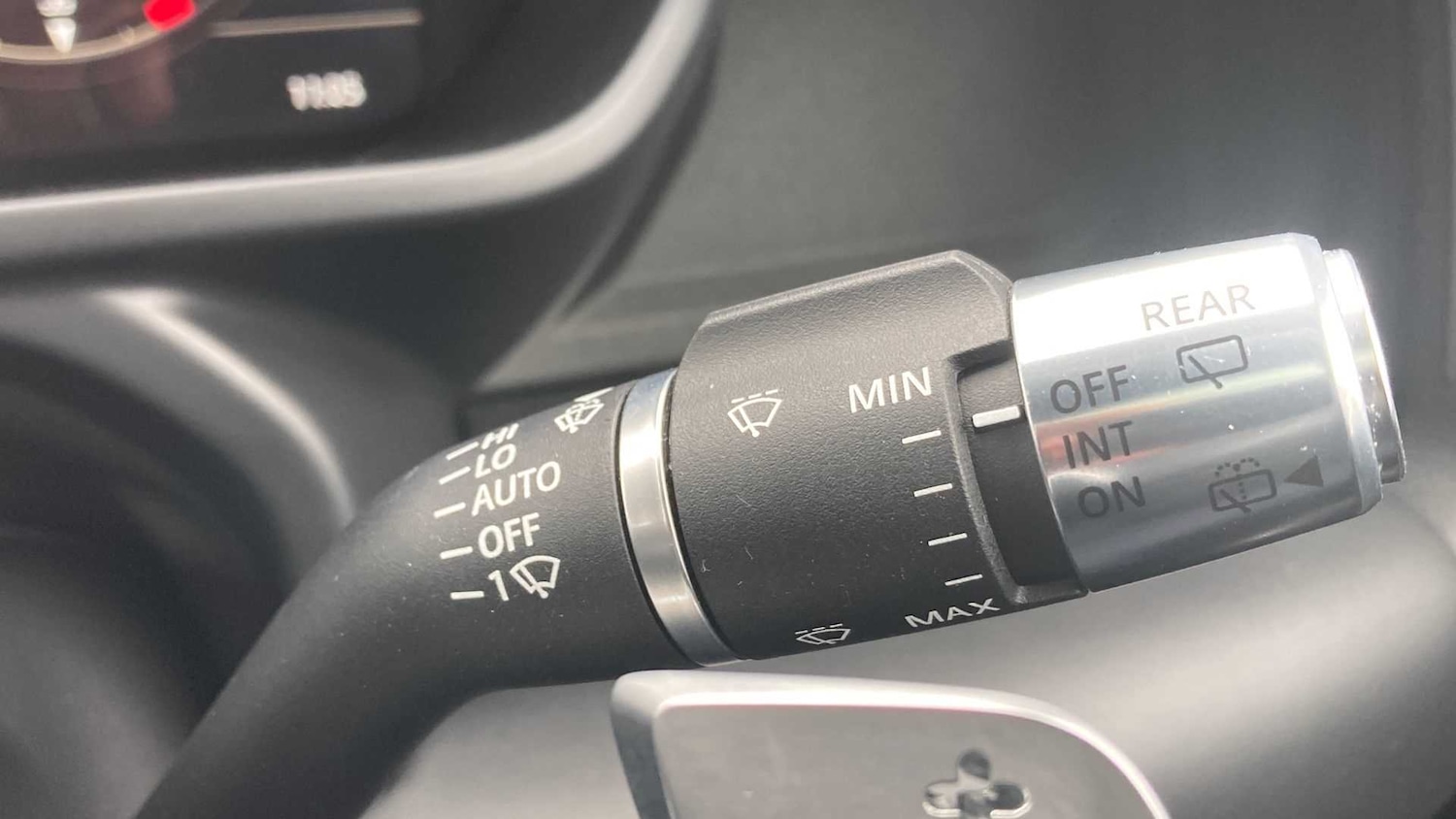 Used Land Rover Defender 2021 for sale - 76460492: Photo 30