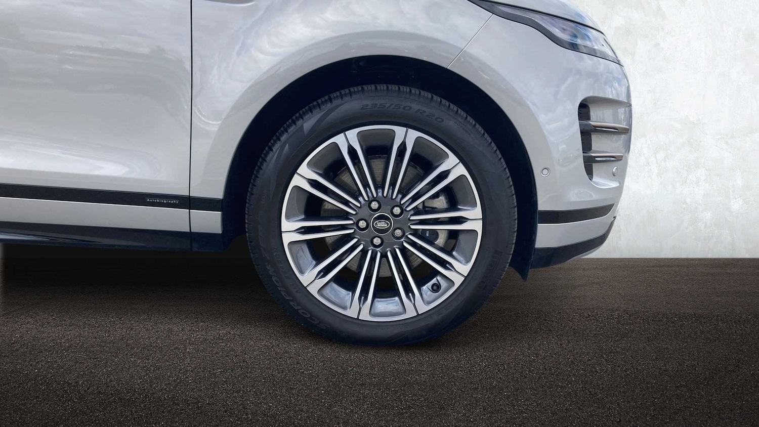 Used Land Rover Range Rover Evoque 2025 for sale - 76460319: Photo 8