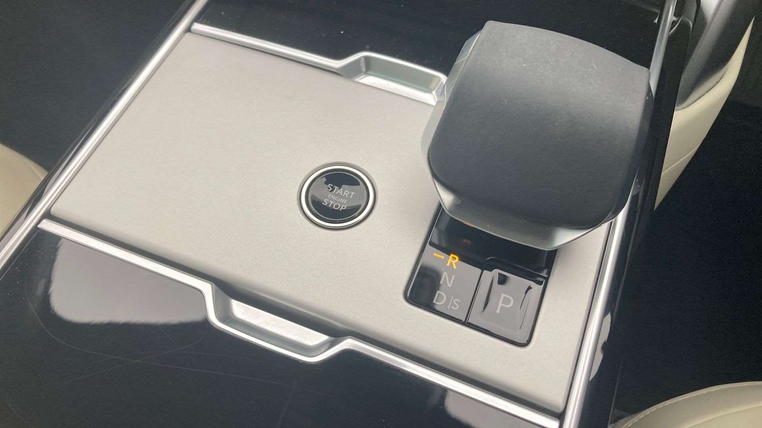 Used Land Rover Range Rover 2025 for sale - 77472686: Photo 13