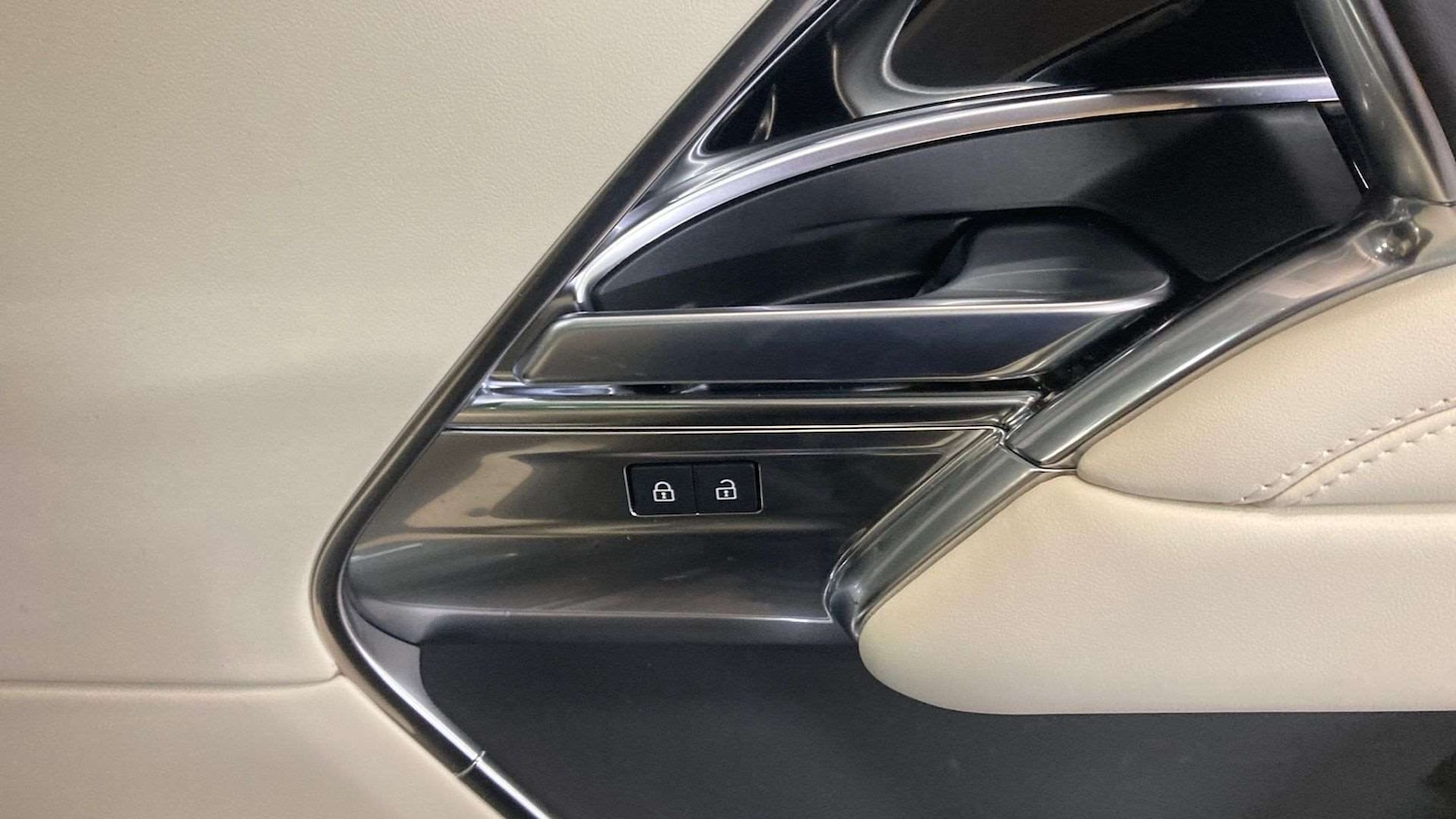 Used Land Rover Range Rover 2025 for sale - 77472686: Photo 25