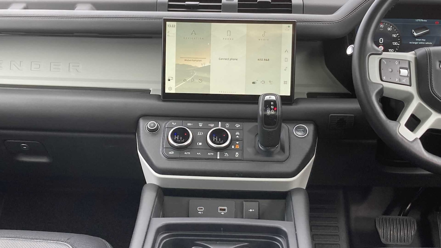 Used Land Rover Defender 2023 for sale - 76460211: Photo 14