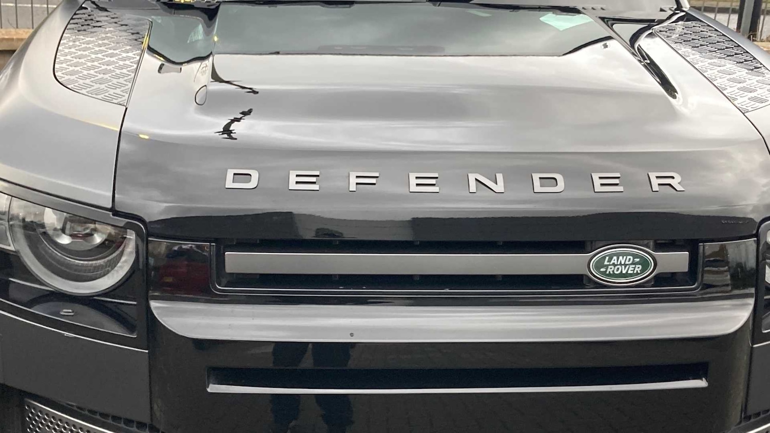 Used Land Rover Defender 2023 for sale - 76460211: Photo 22