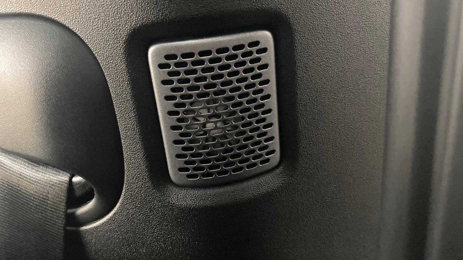 Used Land Rover Defender 2023 for sale - 76460211: Photo 23