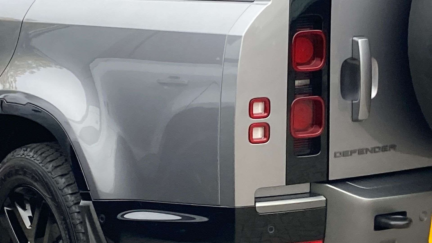 Used Land Rover Defender 2025 for sale - 76460591: Photo 19