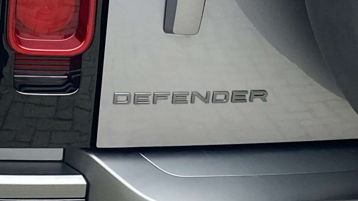 Used Land Rover Defender 2025 for sale - 76460591: Photo 27