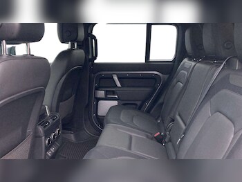 Used Land Rover Defender 2025 for sale - 76460591: Photo