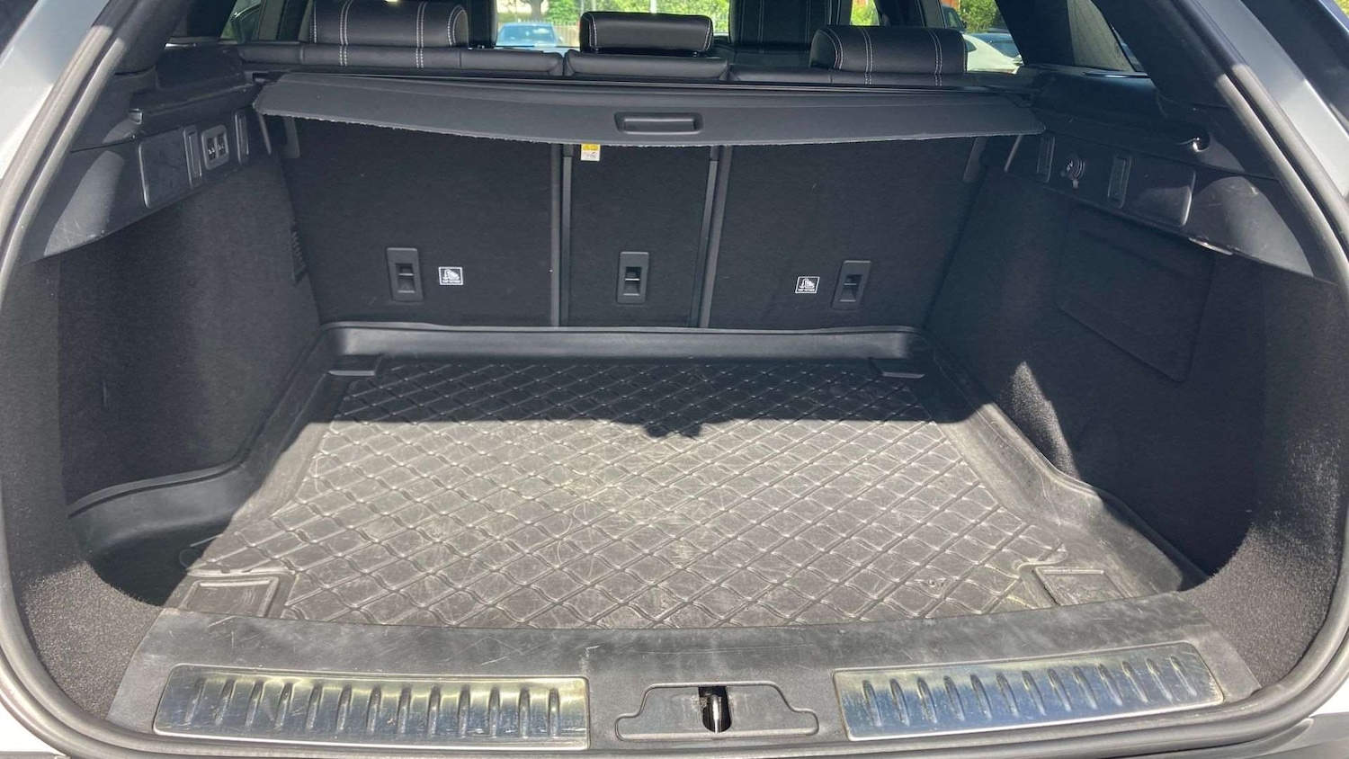 Used Land Rover Range Rover Velar 2018 for sale - 77093427: Photo 10