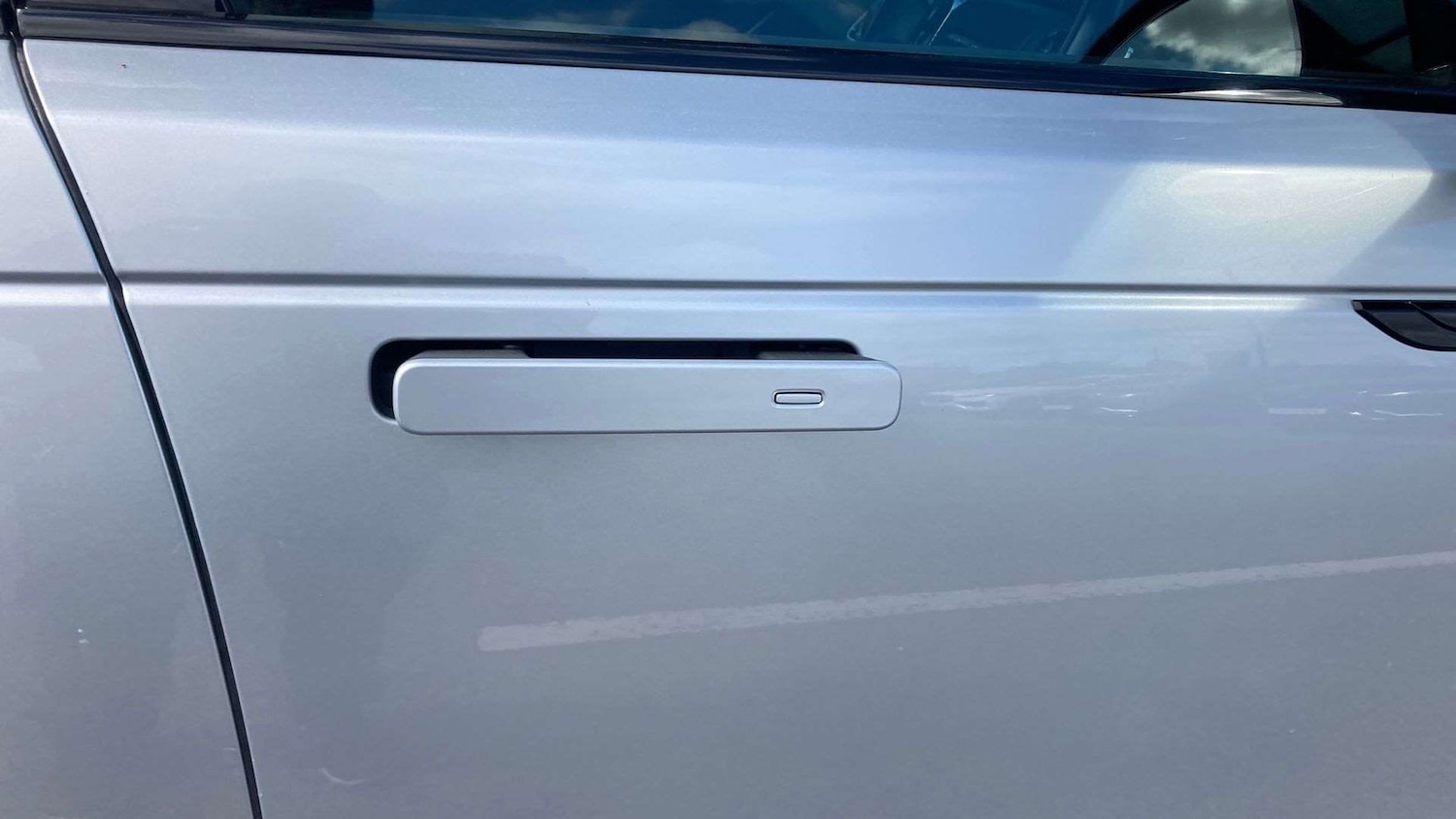 Used Land Rover Range Rover Velar 2018 for sale - 77093427: Photo 32