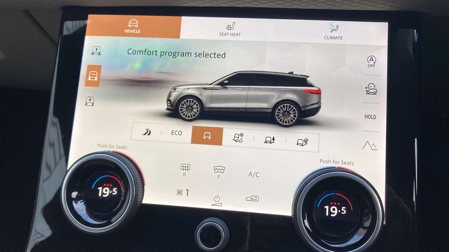 Used Land Rover Range Rover Velar 2023 for sale - 77842507: Photo 33