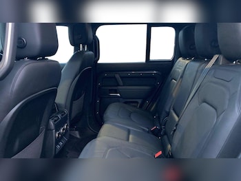 Used Land Rover Defender 2025 for sale - 79079125: Photo