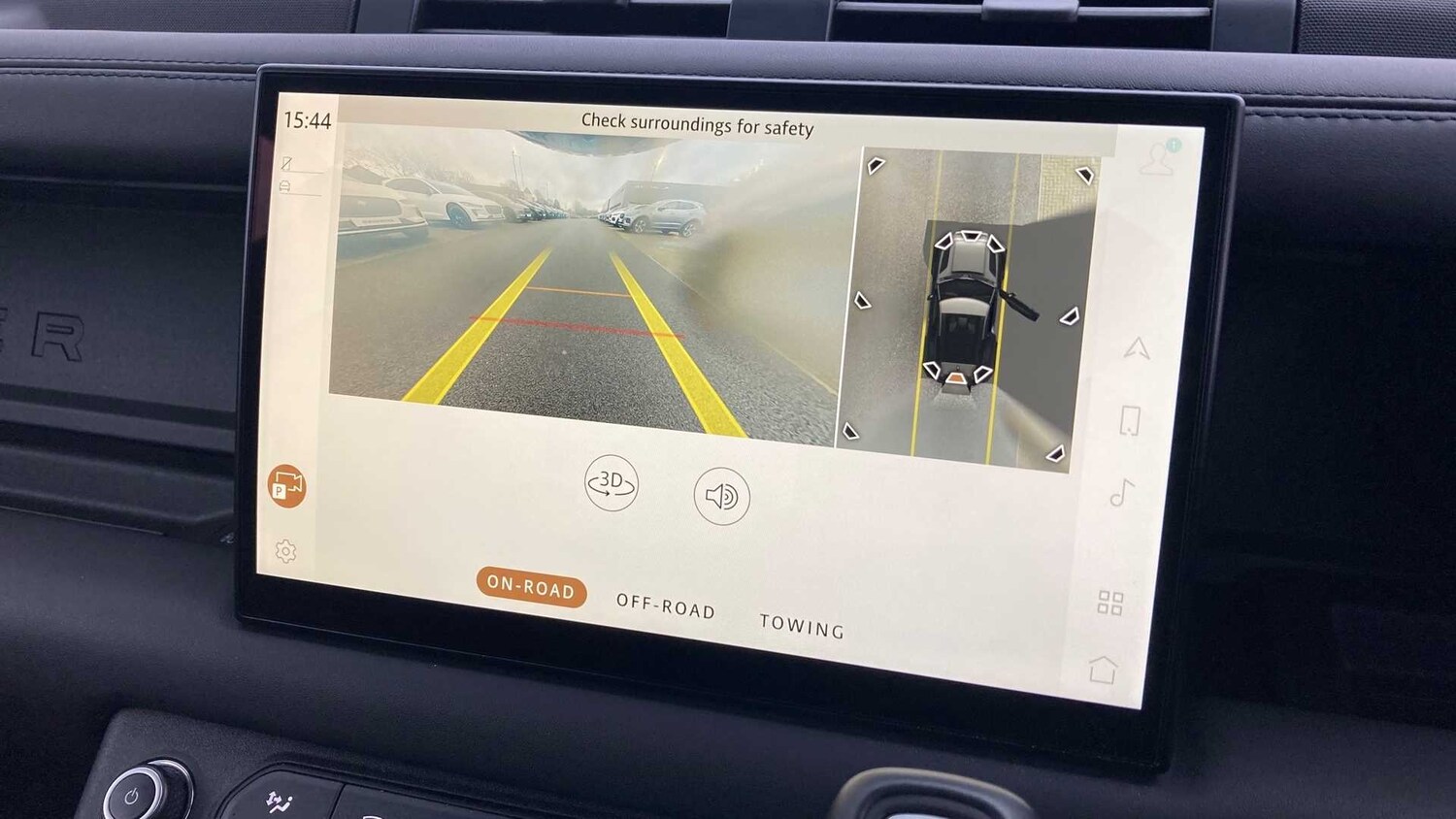 Used Land Rover Defender 2023 for sale - 77553112: Photo 12