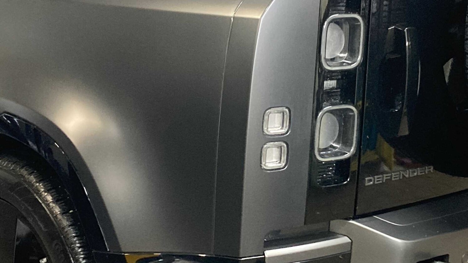 Used Land Rover Defender 2023 for sale - 77553112: Photo 26