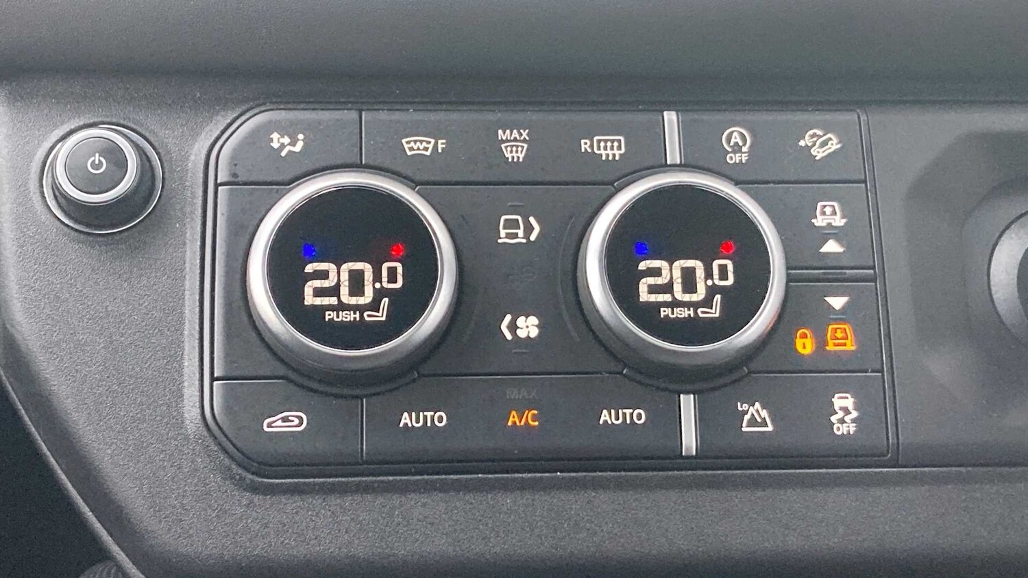 Used Land Rover Defender 2023 for sale - 77553112: Photo 31