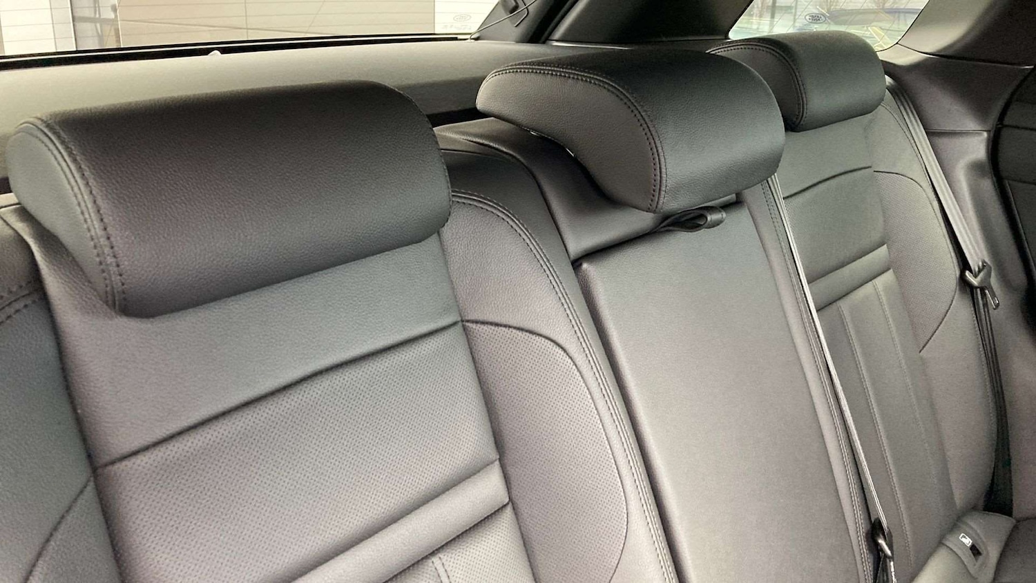 Used Land Rover Range Rover Evoque 2024 for sale - 76916069: Photo 35