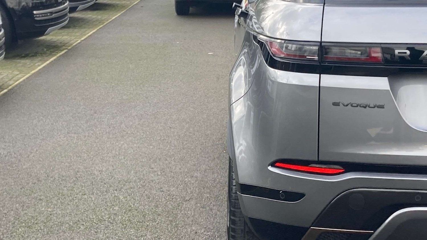 Used Land Rover Range Rover Evoque 2023 for sale - 77239914: Photo 26