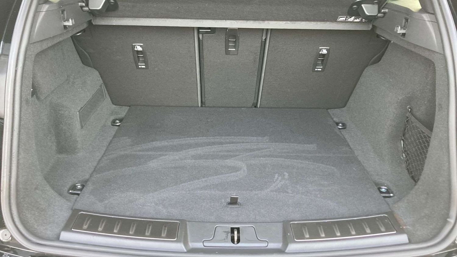 Used Land Rover Range Rover Evoque 2025 for sale - 76636700: Photo 10