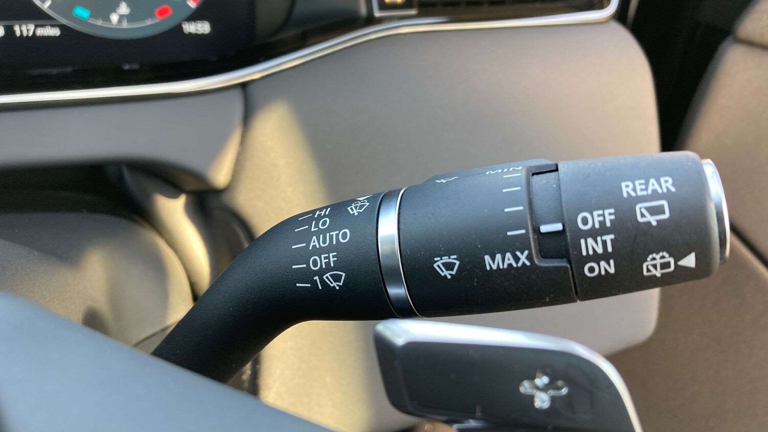 Used Land Rover Range Rover Evoque 2025 for sale - 76636700: Photo 35